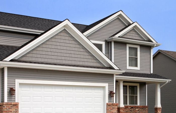 How much does it cost to change vinyl siding